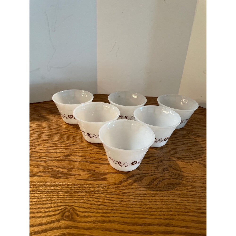 Dynaware PYR-O-REY Brown Daisy Custard Cups - set of 6